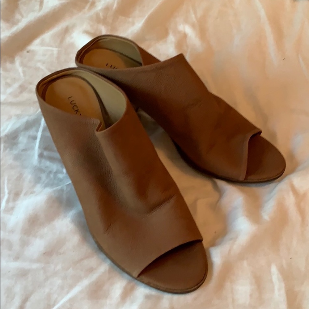 Lucky Brand peep-toe clogs